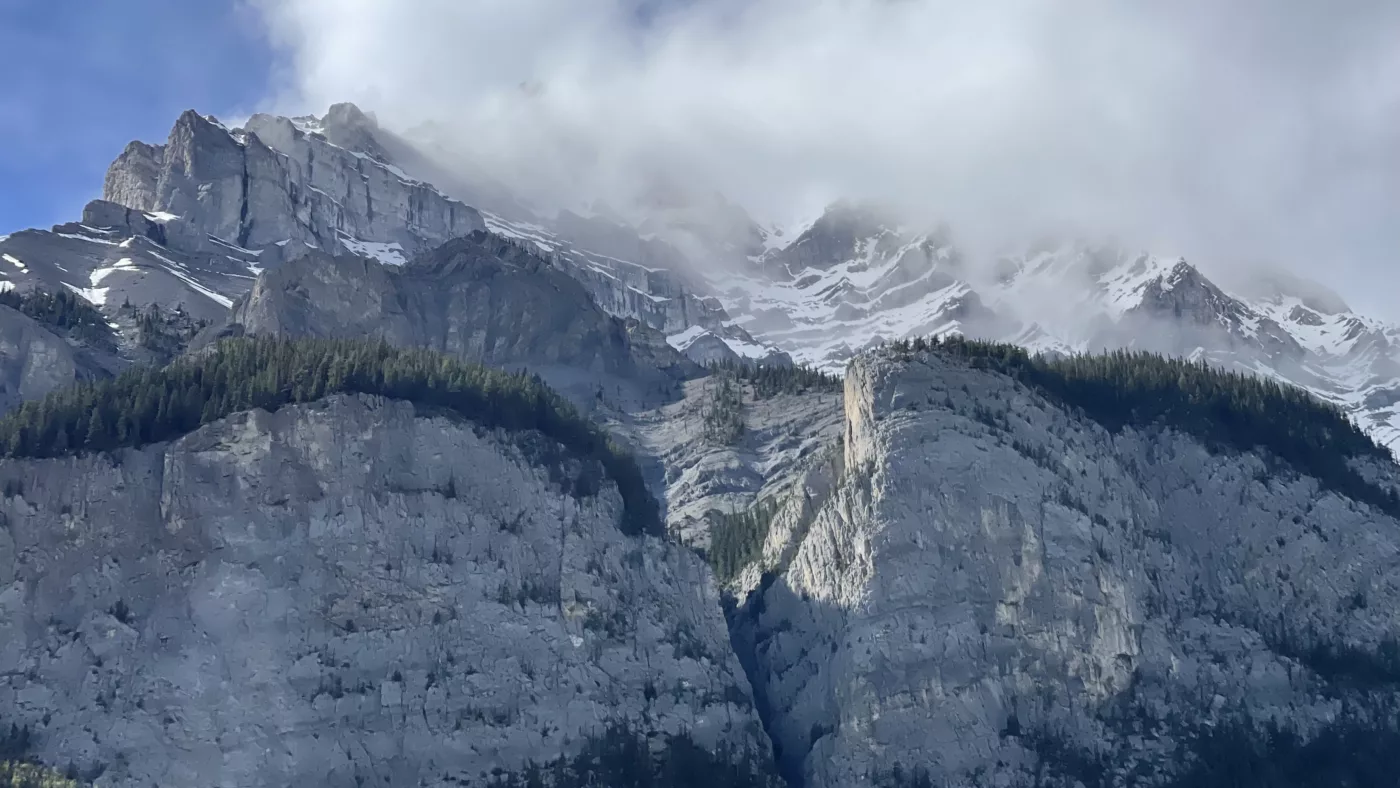 Le Monde de Chloé © 2024 | Canada | Alberta | Banff