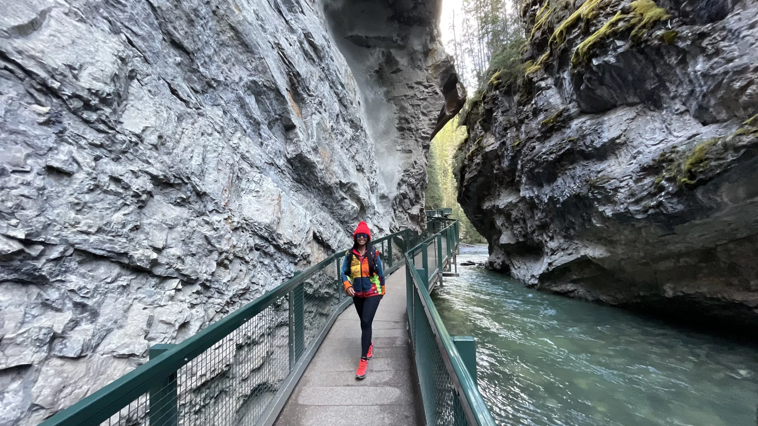 Le Monde de Chloé © 2024 | Canada | Alberta | Banff