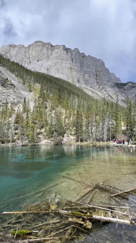 Le Monde de Chloé © 2024 | Canada | Alberta | Grassi Lakes