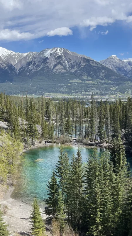 Le Monde de Chloé © 2024 | Canada | Alberta | Grassi Lakes