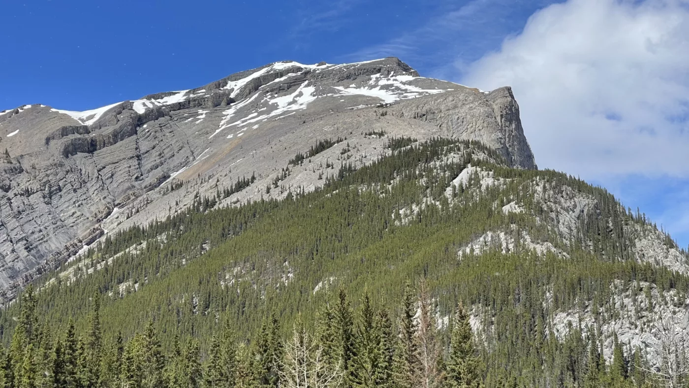 Le Monde de Chloé © 2024 | Canada | Alberta | Grassi Lakes