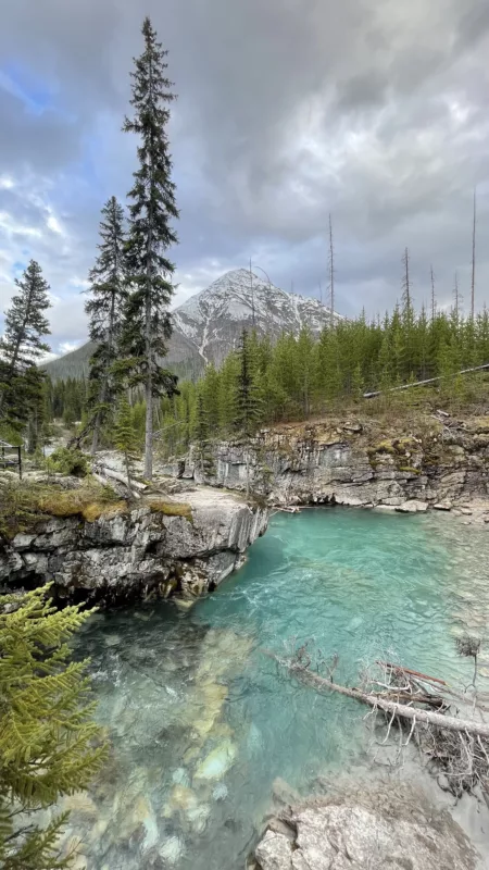 Parc National Kootenay | British-Columbia | Colombie Britannique | Canada | Marbel Canyon | Le Monde de Chloé | Road Trip | Voyage Aventure | Randonnée dans les rocheuses Canadiennes