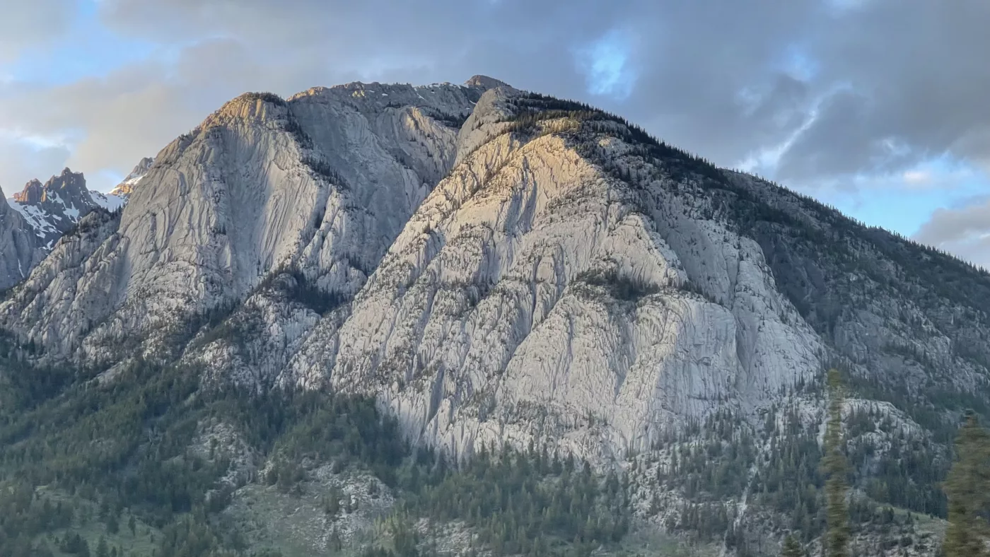 Parc National Kootenay | British-Columbia | Colombie Britannique | Canada | Marbel Canyon | Le Monde de Chloé | Road Trip | Voyage Aventure | Randonnée dans les rocheuses Canadiennes