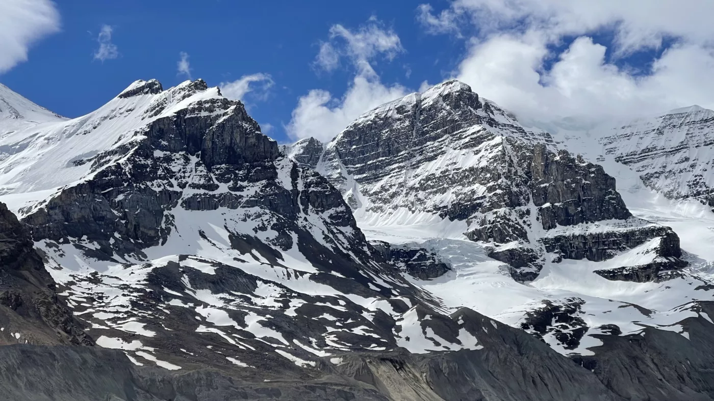 Columbia Icefield | Mer de Glace | Icefield Parkway | Columbia Icefield | Alberta | Canada | Parc National Jasper | Trans Canada | Le Monde de Chloé | Randonnée | Voyage Aventure