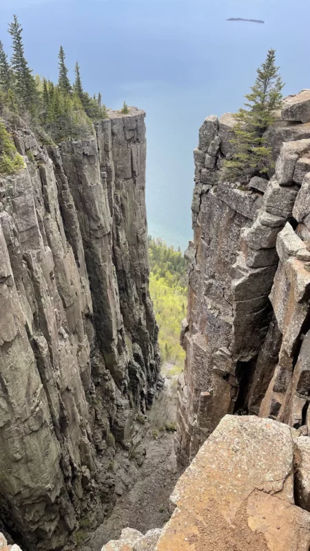 Parc Provincial Sleeping Giant | Top of The Giant | Lac Supérieur | Ontario | Canada | Trans Canada | Transcanadienne | Le Monde de Chloé | Randonnée | Voyage Aventure