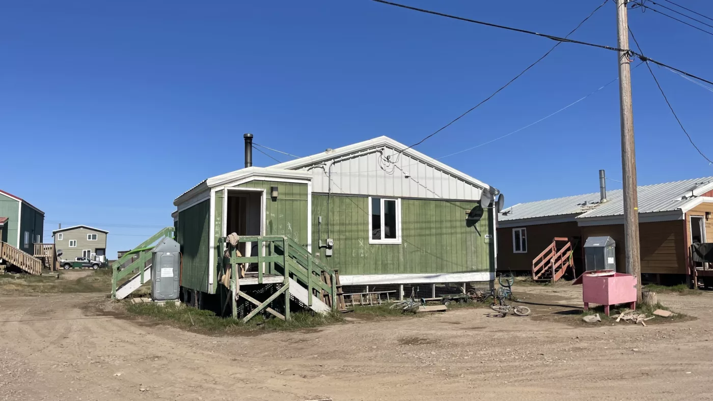 Dempster Highway | Territoire du Nord-Ouest | Tuktoyaktu | Canada | Trans Canada | Transcanadienne | Voyage Aventure | Le Monde de Chloé