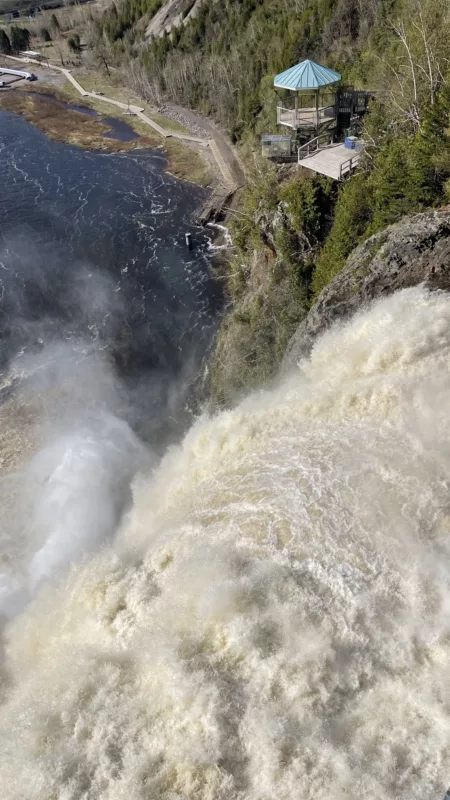 Chute de Montmorency | Bonjour Québec | Vieux Québec | Ville de Québec | Canada | Trans Canada | Transcanadienne | Voyage Aventure | Le Monde de Chloé