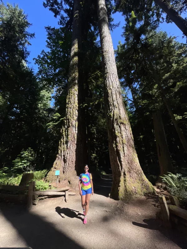 Le Monde de Chloé | | Canada | Ucluelet | Cathedral Grove | Colombie-Britannique