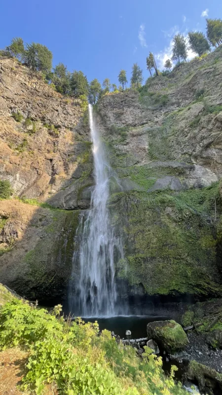 Le Monde de Chloé | | USA | Oregon | Multnomah Falls |  Latourell Falls