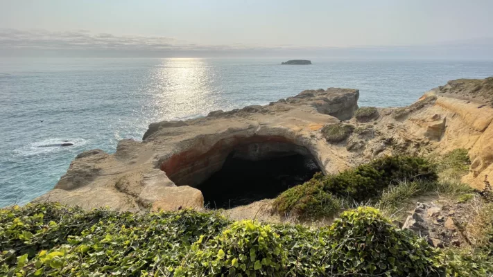 Le Monde de Chloé | | USA | Oregon | Océan Pacifique | Devils Punchbowl Arch